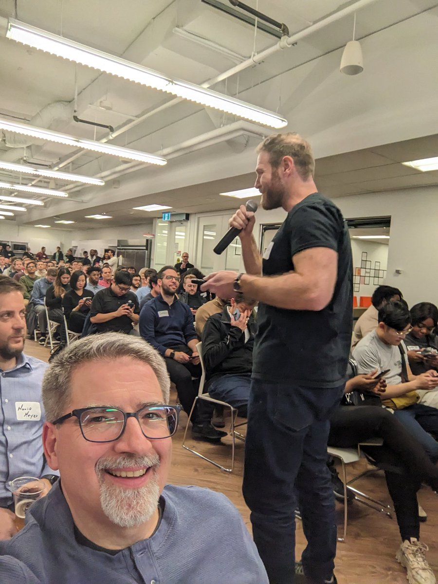 brianmartin933's tweet image. Loving being back at #TechTO with the irrepressibly enthusiastic Jason Goldlist.