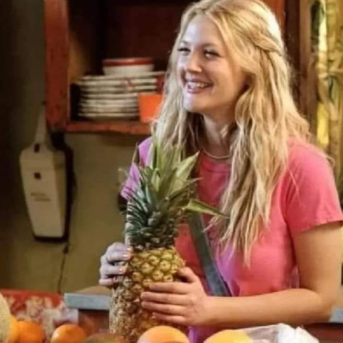 -Sigue en pie lo de hoy?
Yo: