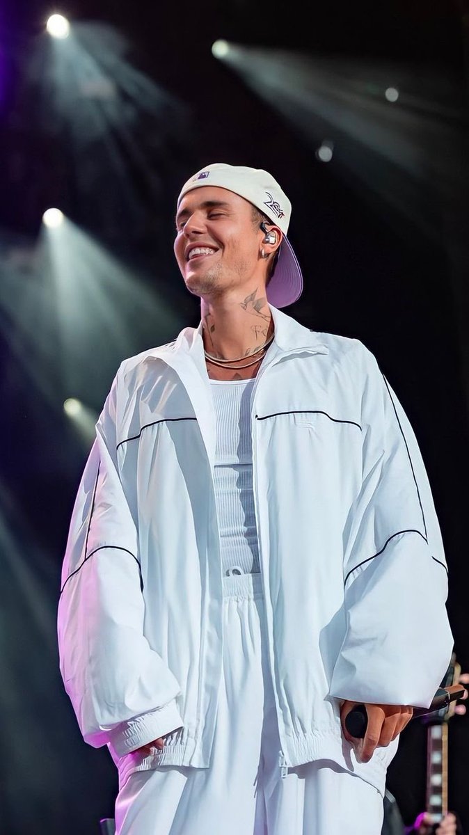 hailsxdrew's tweet photo. músicas do justin que eu não escuto  nem ferrando
a thread; https://t.co/dtlUKWydxZ