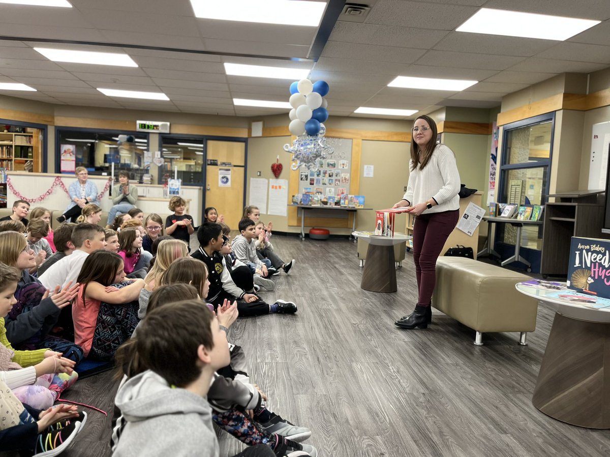 PacificJSchool's tweet photo. Reading like an #Engineer 📐
We’re welcoming in Guest Readers to share how they use reading in their occupations. Yvonna Montani - KGS Group spoke about reading as an engineer and shared her favourite book, Pig the Pug! @CdnConsultEng @Scholastic #ILovetoRead @mra_mb https://t.co/jZvuBJaIG5