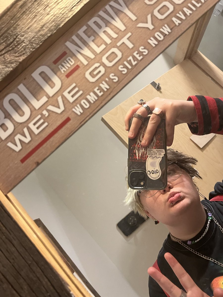 lilbabeybat's tweet photo. got snakebites 😎😎😎 kinda hurts lol but i've wanted them for sooo long an im so excited https://t.co/NoTBOIpLfa