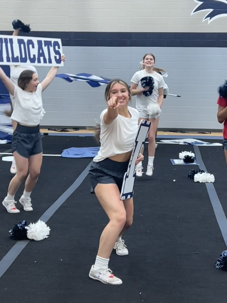 Our FIRE 🔥 and ICE 🧊 themed practice was a hit today! We had tons of fun and worked hard! #roadtonationals #fireandice #bethegap