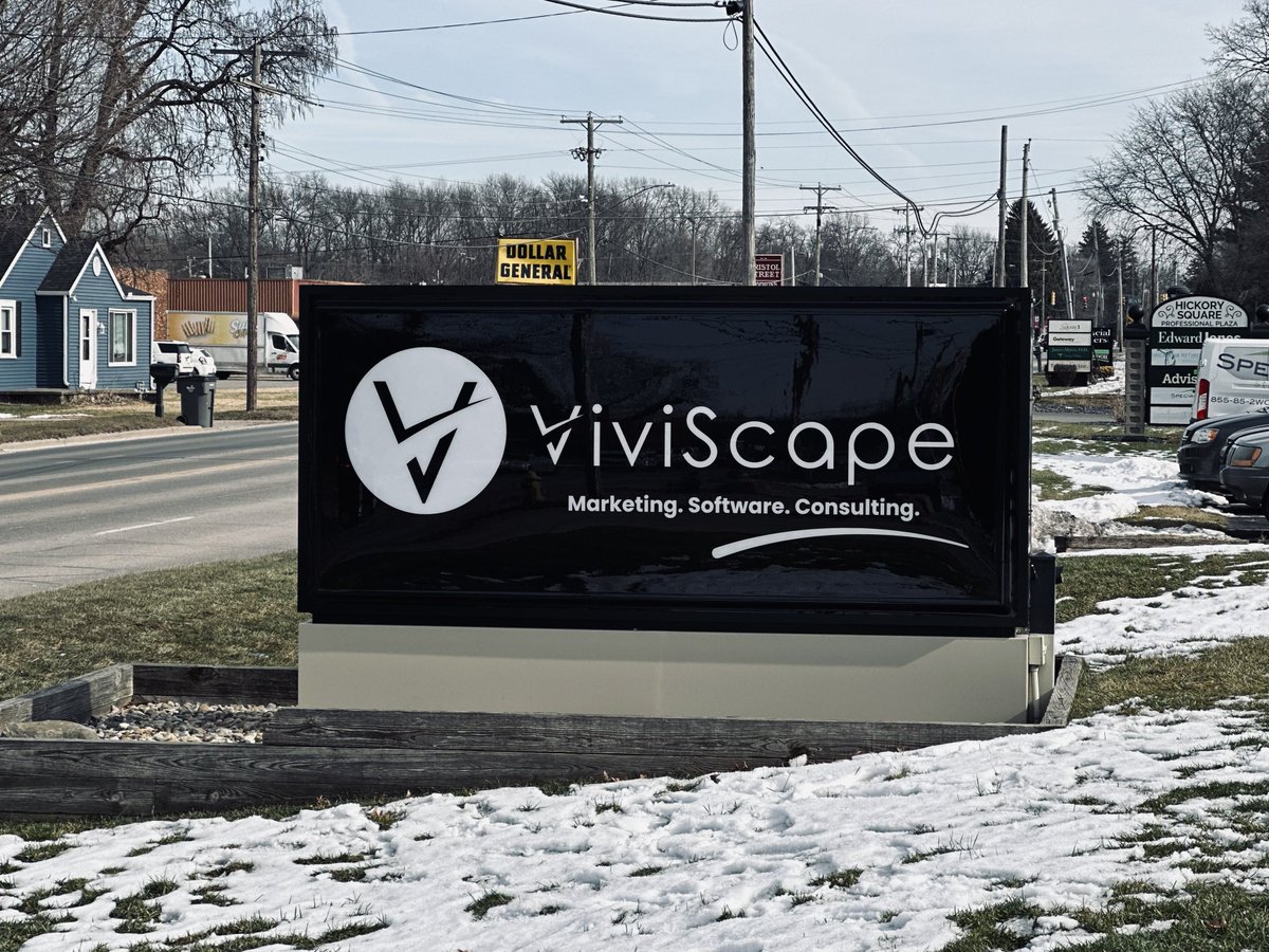 viviscape's tweet image. We finally have our new sign up!😄
Thank you Signtech for doing such an awesome job!🙌
#newsign #signtech #location #find #bristolstreet #elkhart #newbuilding #building #software #photography #videography #video #camera #marketing #branding #viviscape