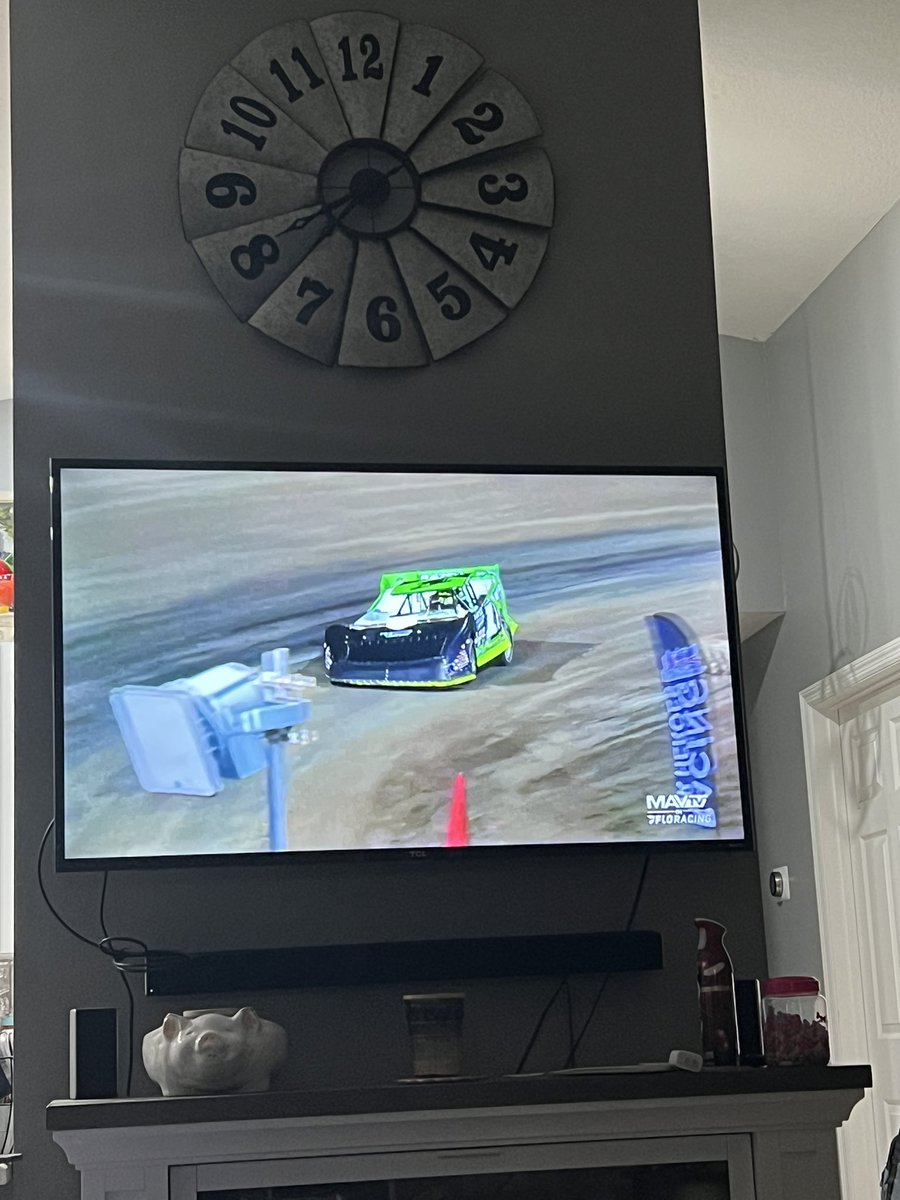 JasonHillman1's tweet photo. @lucasdirt #tweetmyseat. https://t.co/dqEfNTyAPX
