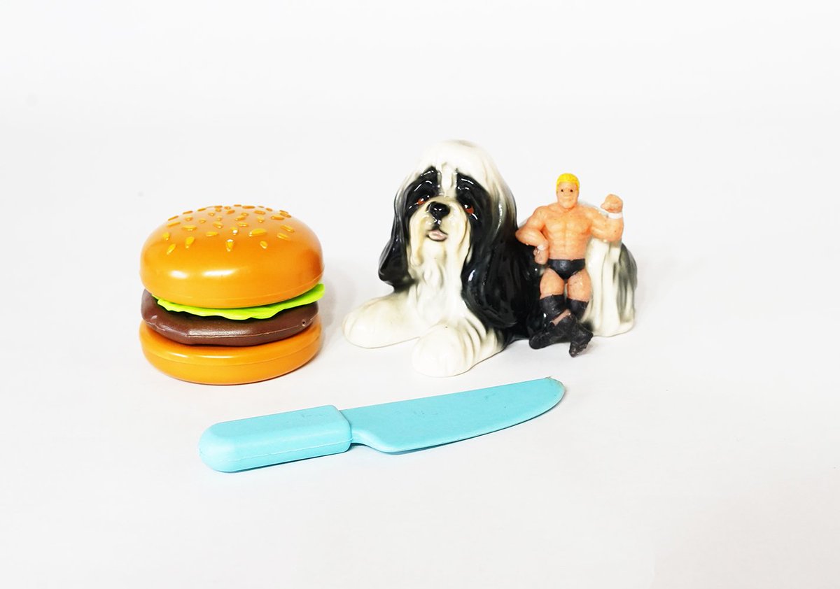 semaiie2020's tweet photo. 「犬のゴミ、プラごみ、ベトベトのおっさんのゴミ」
#tobyfor #to/by/for #design #art #photography #iigomi #goodtrash #良いゴミ https://t.co/9BTQC0UKAU