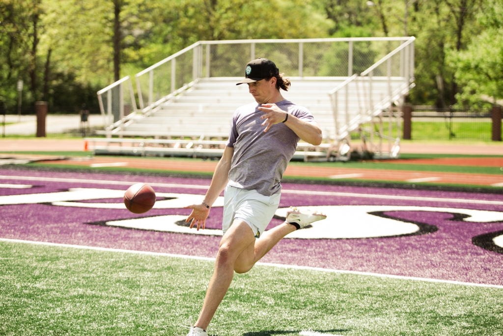 Nirvana Super tweet media