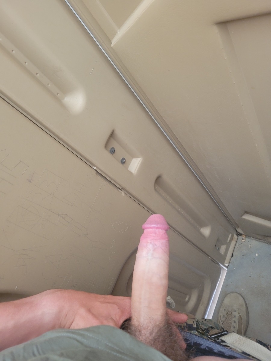 Str8Mates's tweet photo. 19 YEAR OLD MARINE 😈 COLLAB COMING SOON 😉

https://t.co/urZwKcKK4E 

#militarycock #marinecock #straightmates #bwc https://t.co/aB3aMDuvWU