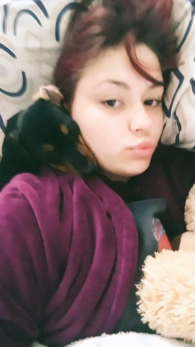 sweet_likecand's tweet photo. Tenho muita foto dele deitadinho comigo, e vendo isso me dá depressão meu filho cresceu muito rápido https://t.co/LNutyE2Caa