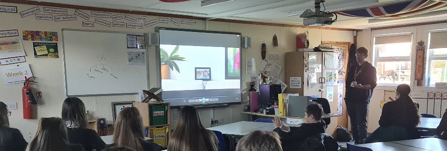 JSTCAlford's tweet photo. The Stay Safe team delivered sessions on Online Safety, healthy relationships, county lines, road safety and drug awareness to the Year 9’s. Thank you to all the presenters and Miss Hewson for organising. https://t.co/FlU2EUC0UM