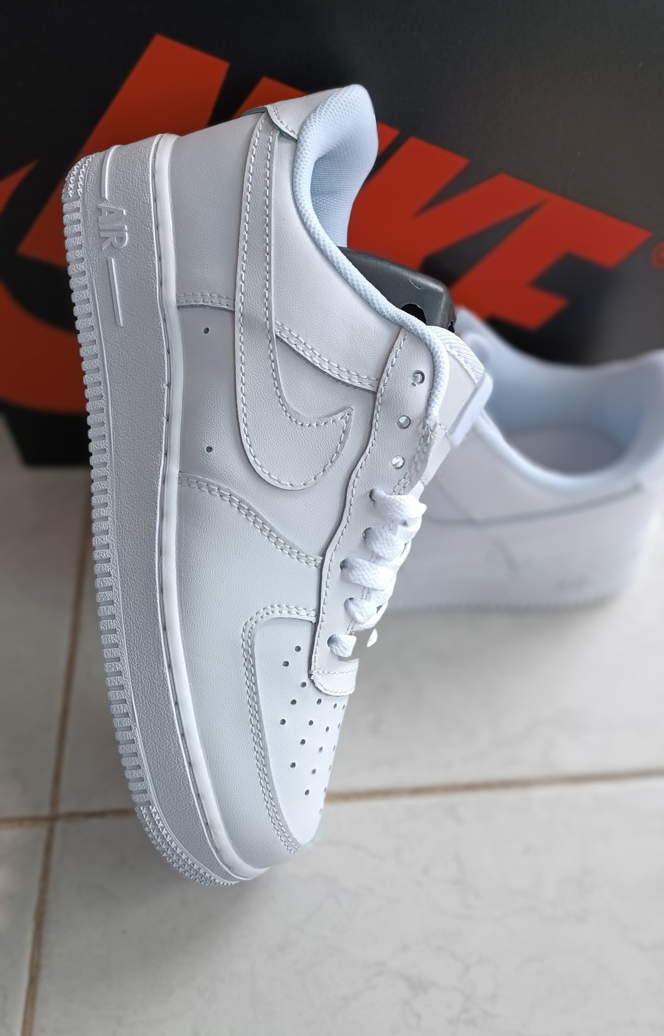Plain white air force 1 sale