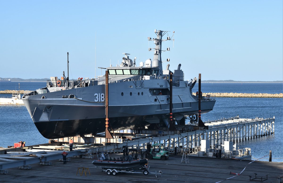 <a href="/Austal/">Austal</a> 🇦🇺 has successfully launched the fifth Evolved Cape-class Patrol Boat for the <a href="/Australian_Navy/">Royal Australian Navy</a>; the future #ADVCapeWoolamai was launched at the Henderson, WA shipyard following approx 12 months construction and only 4 months after the last ECCPB, in Sept 2022... 1/2