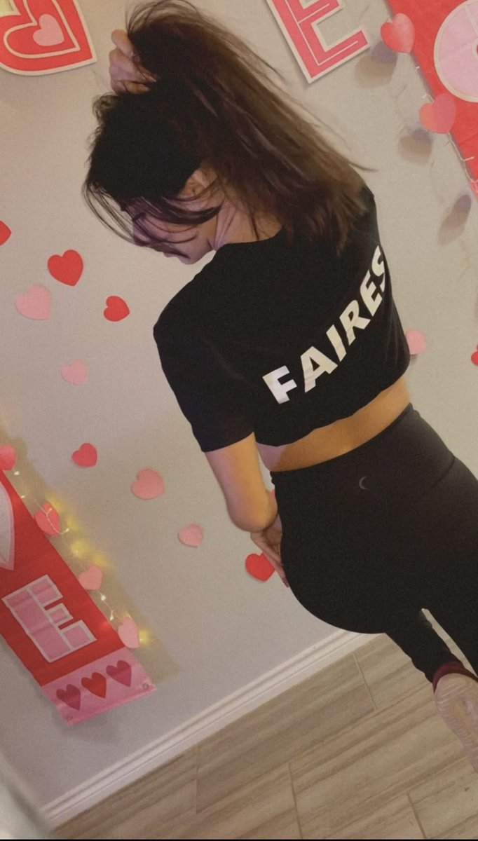 Care303__'s tweet photo. Post gym💪 one of my girls made me a shirt https://t.co/xDfV9BJEoz