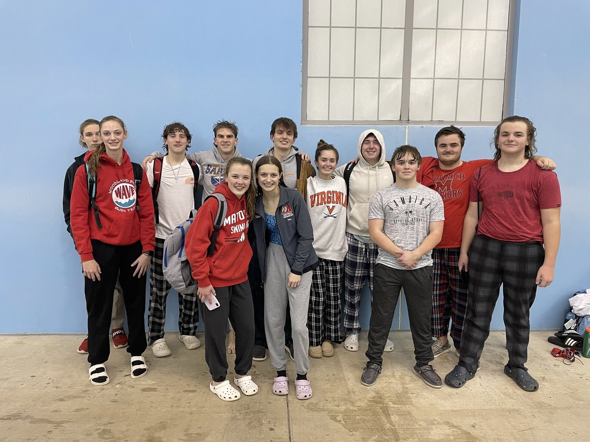 daleyolympians3's tweet photo. Countdown to regionals! Stay positive and work together! Go Warriors! @matoacahsathlet @MatoacaHighS @swim_matoaca https://t.co/fECg4dOZ5O