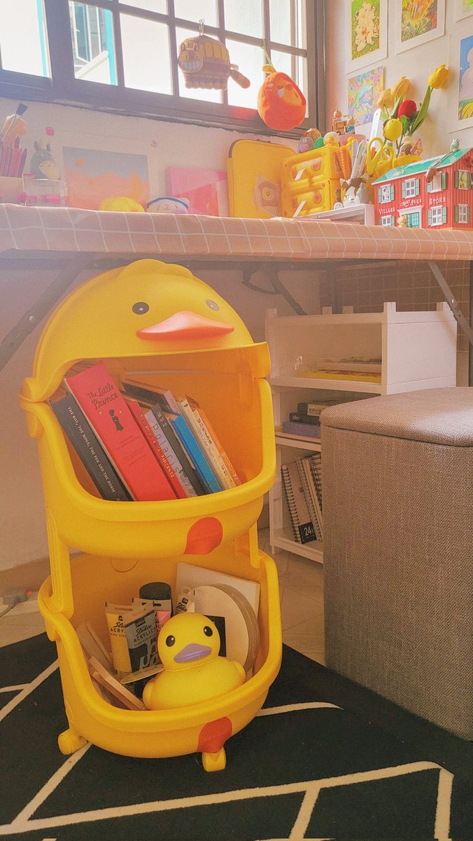 komomorebi's tweet photo. happy with my little corner 🐤✨ https://t.co/yzqIgEkjjw