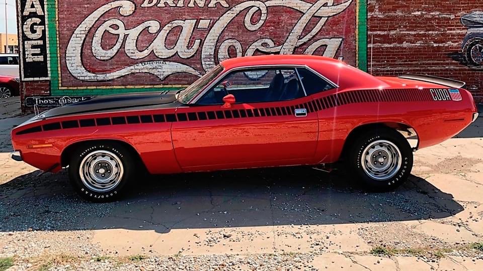 DinoKasamis's tweet photo. The very cool 70 Cuda AAR… https://t.co/f7aIOPiVqk