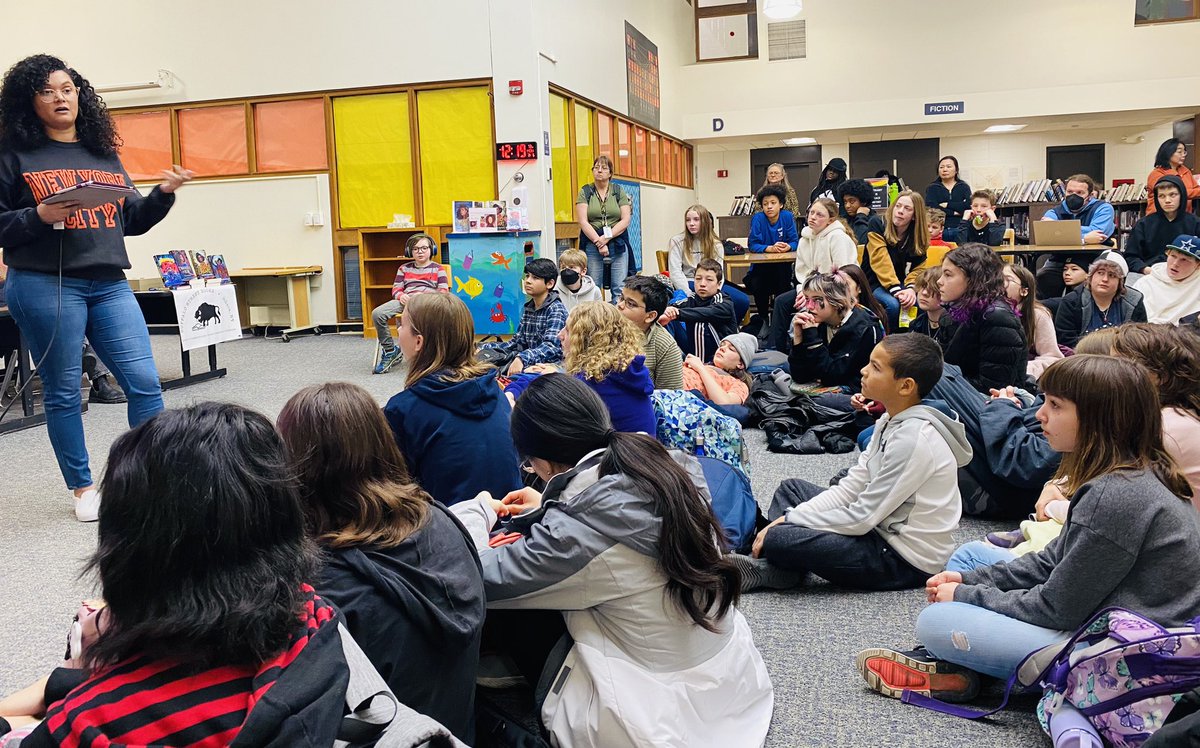 BoyntonLibrary's tweet image. When a favorite author lives locally and ends up being your long-lost BFF! Thank you @KalynnBayron for kicking off @IthacaNYSchools #blacklivesmatter at School week and @buffstreetbooks for the 📚! #librarylife #representationmatters ❤️