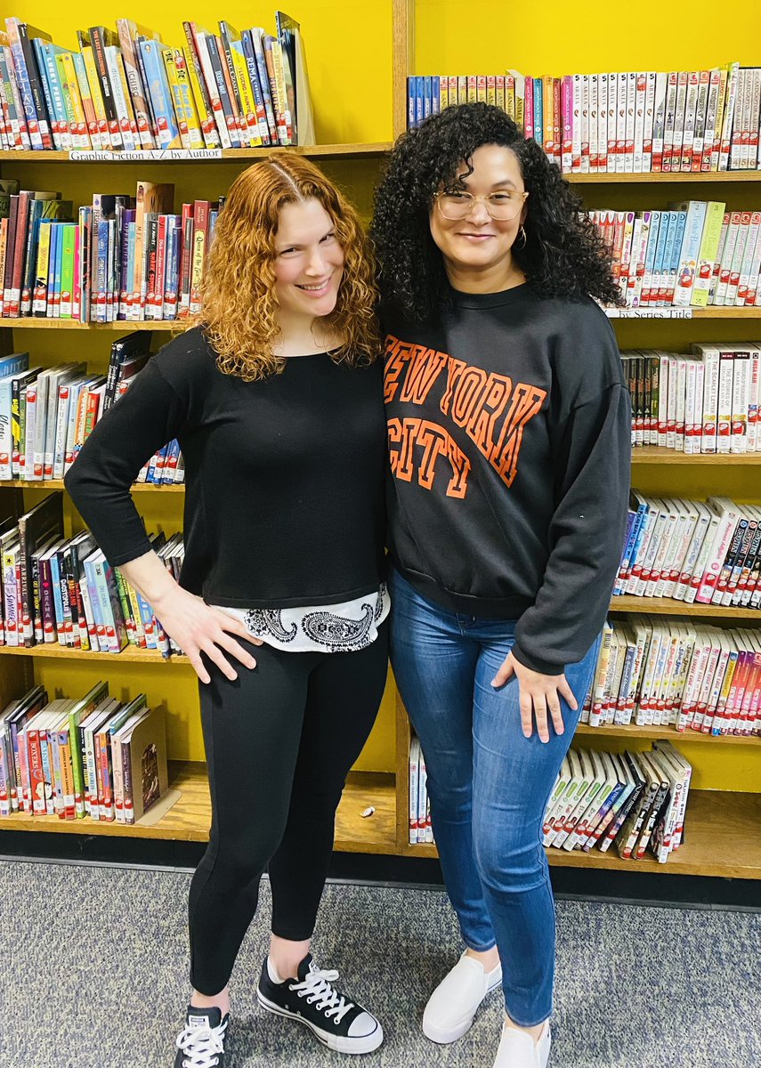 BoyntonLibrary's tweet image. When a favorite author lives locally and ends up being your long-lost BFF! Thank you @KalynnBayron for kicking off @IthacaNYSchools #blacklivesmatter at School week and @buffstreetbooks for the 📚! #librarylife #representationmatters ❤️