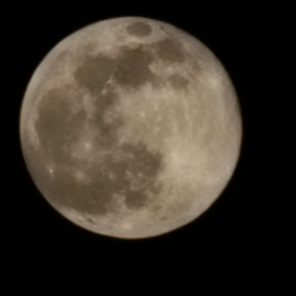 Rncars's tweet photo. Full moon fun lol https://t.co/jUvn3AV3bY