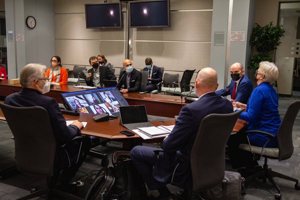 Jean-Yves Duclos (@jyduclos) on Twitter photo As the effects of climate change become more severe, so does the threat it poses our health. Meeting with the <a href="/Royal_College/">The Royal College</a>, we discussed taking action through the #NationalAdaptationStrategy to render our health infrastructure climate-resilient and protect public health. As the effects of climate change become more severe, so does the threat it poses our health. Meeting with the <a href="/Royal_College/">The Royal College</a>, we discussed taking action through the #NationalAdaptationStrategy to render our health infrastructure climate-resilient and protect public health.