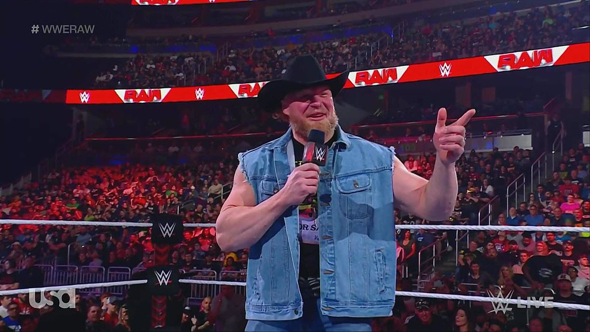 ringsidenews_'s tweet photo. BREAKING NEWS: Brock Lesnar bangs Sable for "about four or five hours" ... then he thinks about Bobby Lashley.

#WWERAW https://t.co/OPecylQHmb