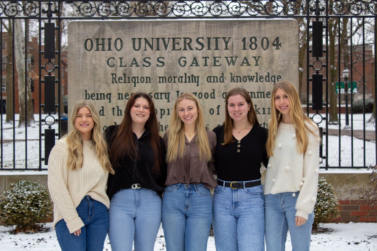 ScrippsPRSSA's tweet photo. The Bateman team's campaign is now LIVE!!

Make sure you follow them here on Twitter @5_OrNothing and check out their link tree with their website and other social platforms! ⬇️⬇️

https://t.co/Ygwh2Y4N5K https://t.co/D5xCRk9jyp