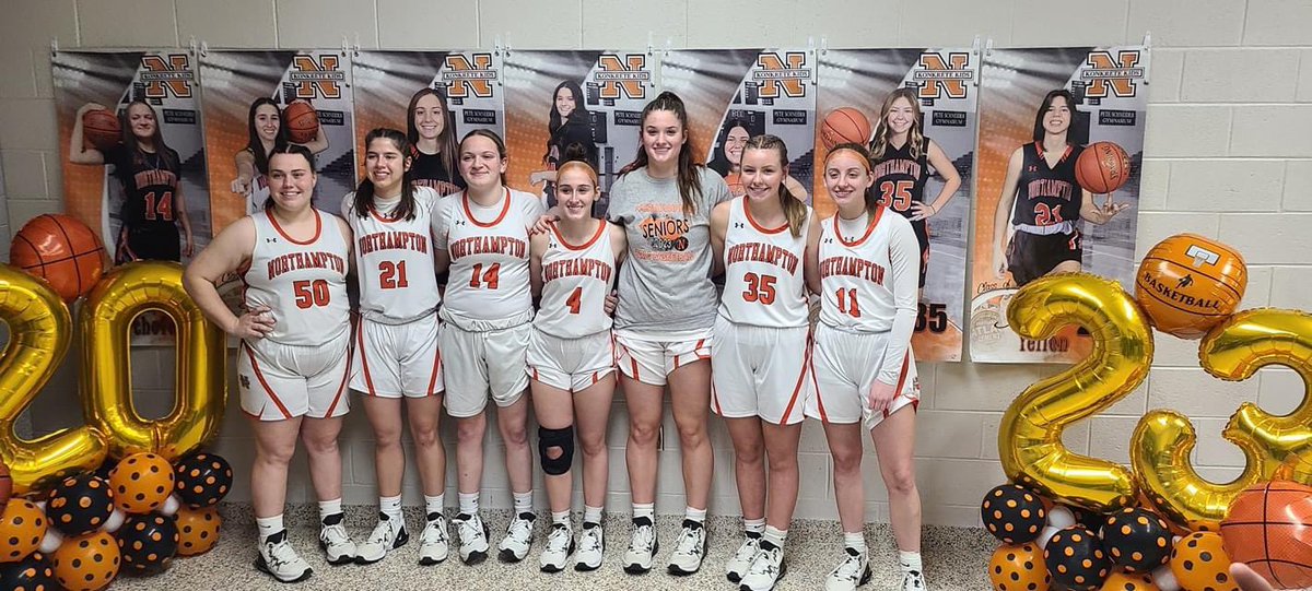 Senior night! So proud of you <a href="/LeskoGrace/">Grace Lesko</a>