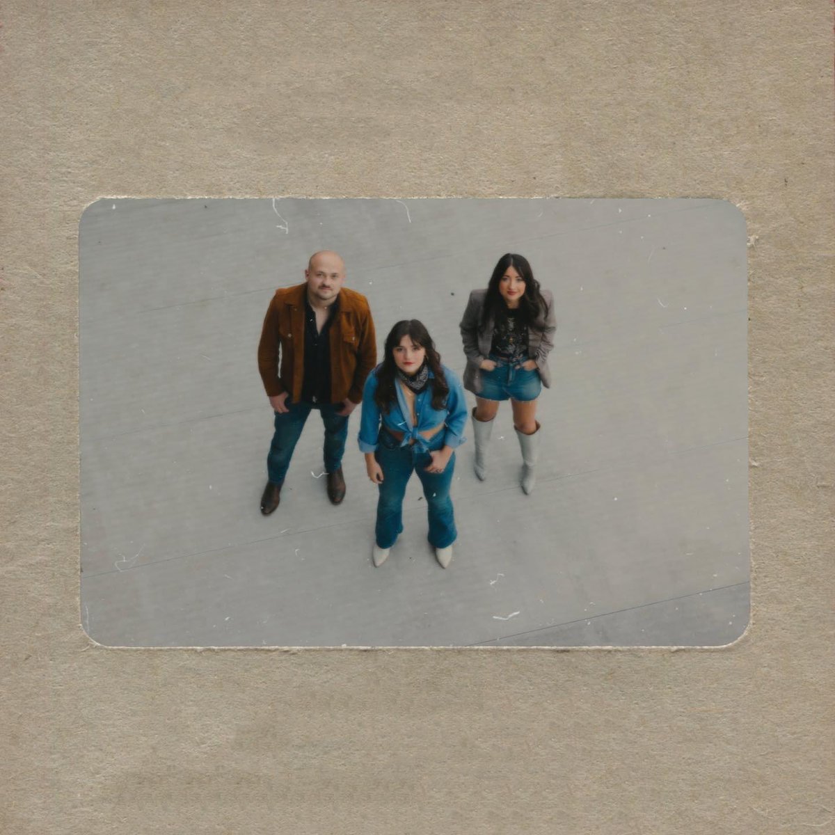 3️⃣ more days…

•Pre-Save Been There Loved You• 🤎📝 orcd.co/presavebtly