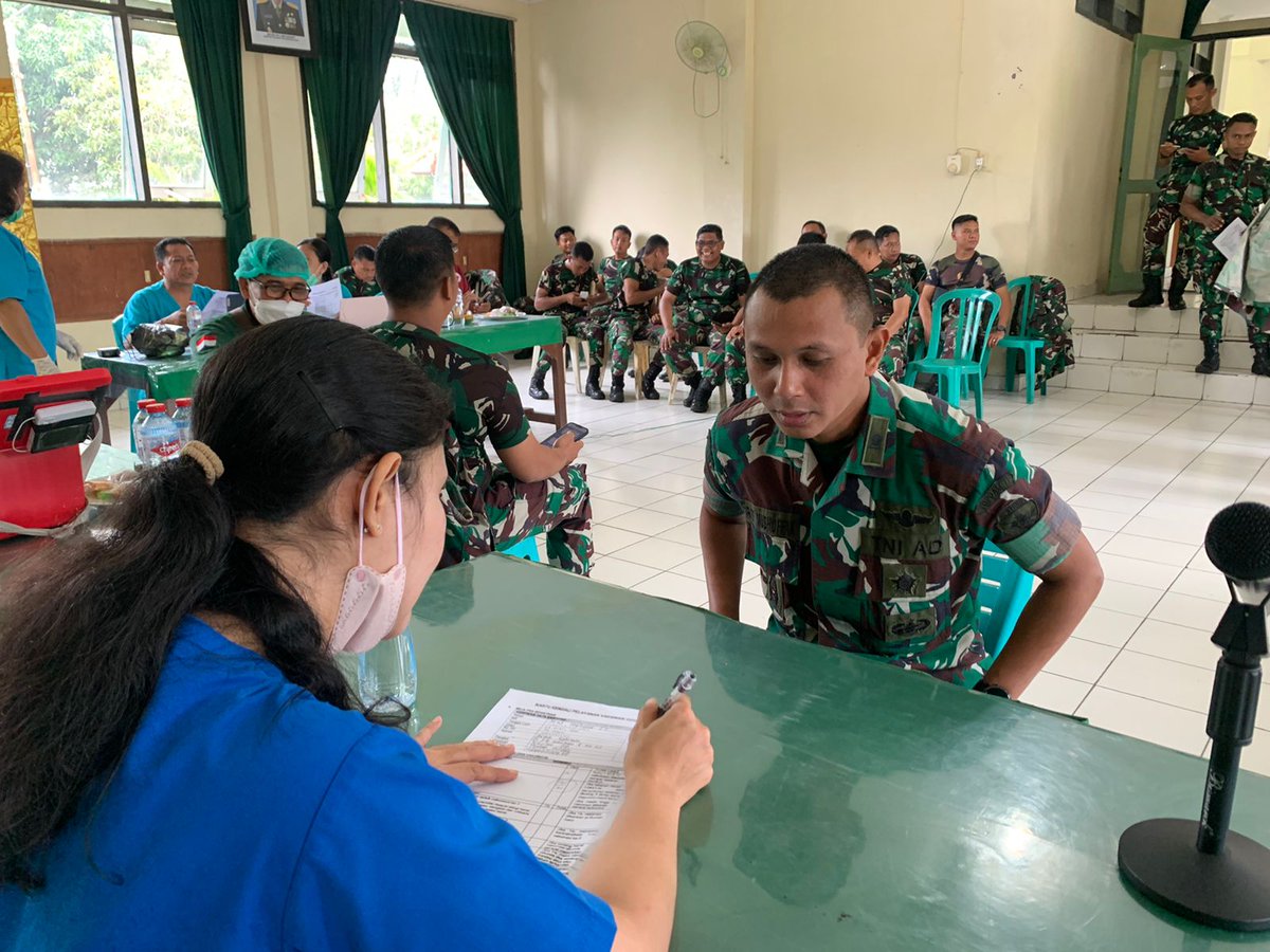 Kesdam9Udayana's tweet photo. Infokesdam IX/Udayana_ Denpasar
Pada Hari Selasa 07 Februari 2023 Kesdam IX/Udayana beserta Rumkit TK II Udayana Melaksanakan Vaksinasi Covid-19 Di Topdam  IX/Udy
#Kesdam IX/Udayana
#Rumkit TK II Udayana
#Tim Vaksinator Kesdam IX/Udy
#Tim Vaksinator Rumkit TK II Udy https://t.co/cMsCqSZLwW