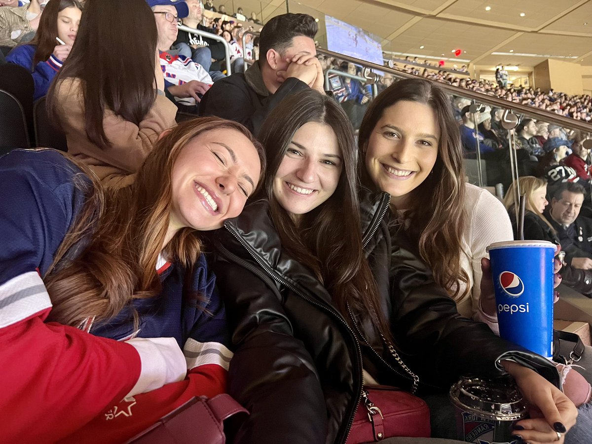 Carly Heitner tweet media
