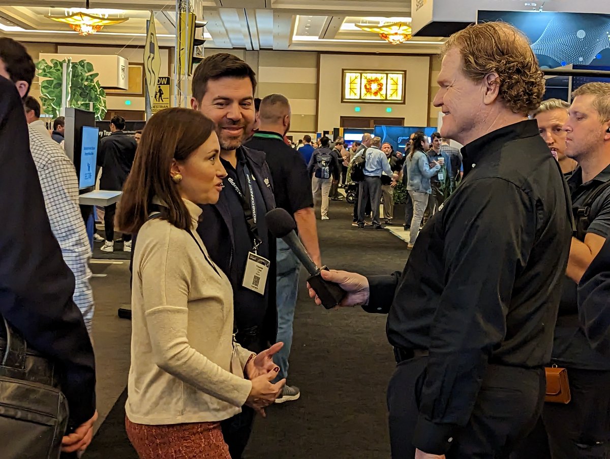 That’s a wrap on day 1 of #GeotabConnect! Here are some memorable moments from today. I hope you all enjoyed day one and are looking forward to tomorrow.