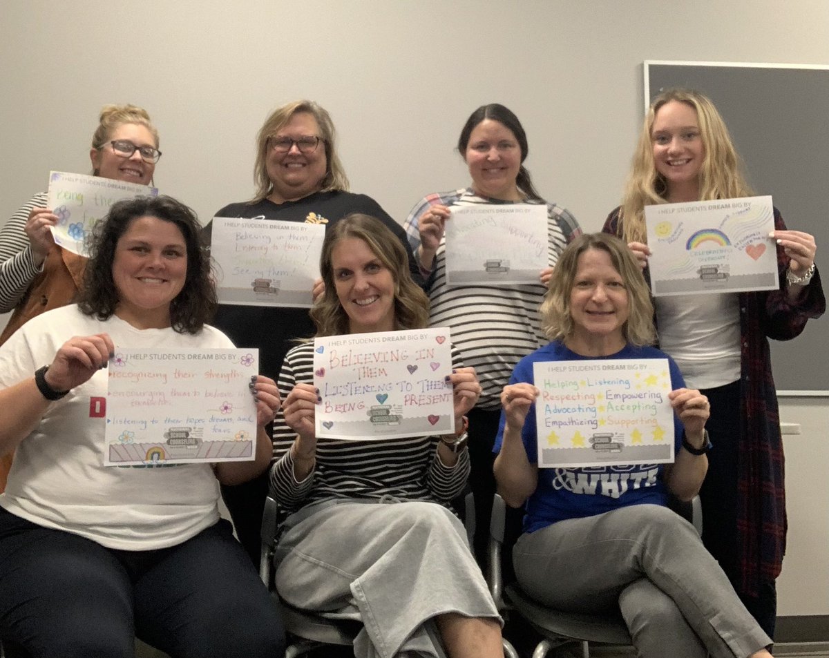 haleydwikoff's tweet photo. @WIUQuadCities School Counseling practicum students help students dream big during #NSCW23 and always! #ASCAtweets https://t.co/xCHRpI5HfE