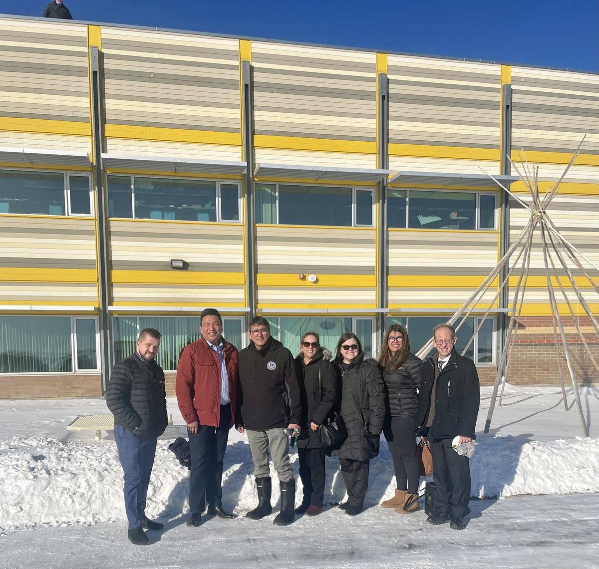 UofRegina's tweet photo. Hello northern #Sask! 👋
#UofRegina President Jeff Keshen, @URFacultyofNur1 Dean Cheryl Pollard and @URSocialWork1 Dean Cathy Rocke visited the communities of #Pinehouse and #ÎleàlaCrosse today before trekking farther north.
More 📸 tomorrow!
@prairiegriffin @NLSD113 @icsd112 https://t.co/Q3ThAf8WZN