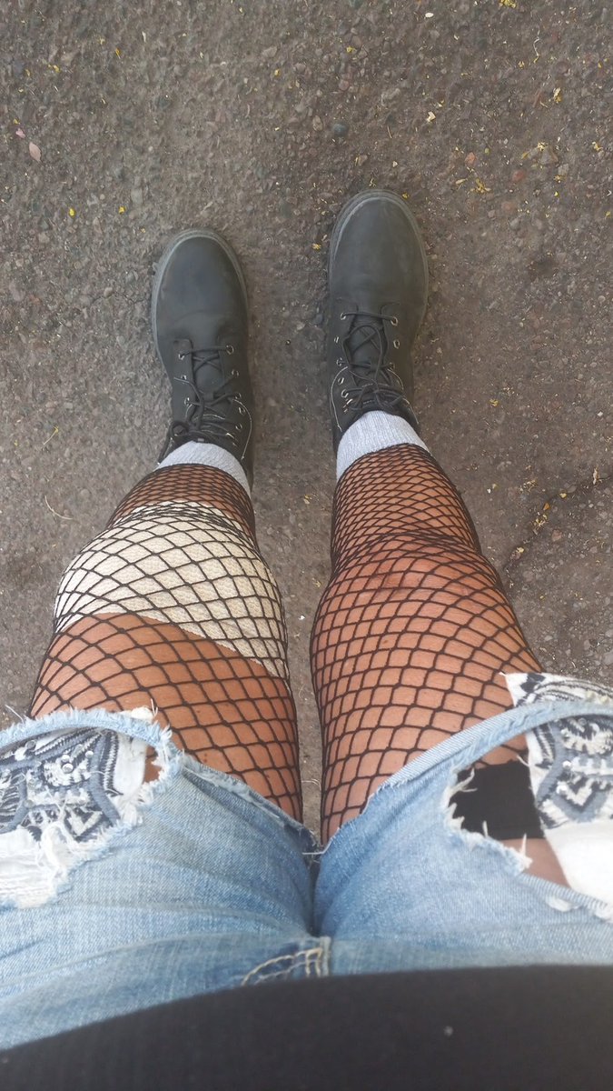 RachelGuzman22's tweet photo. Thank you! Love the bulge! ❤️👑 https://t.co/jmb5sgqaOJ
