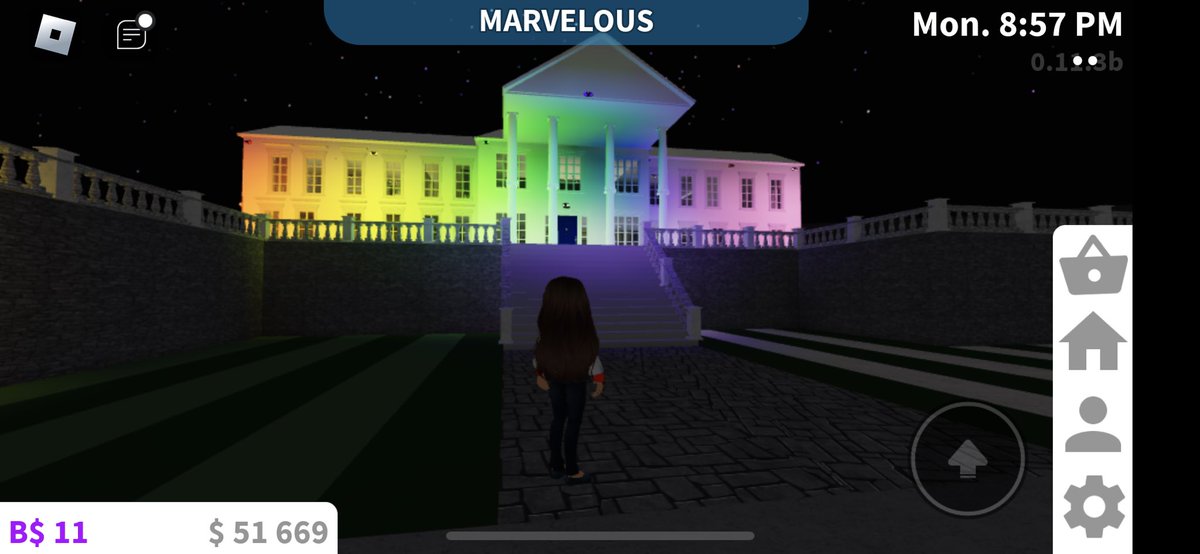 TiaChumis's tweet photo. Guess who made the Obama LGBTQ White House in @roblox #bloxburg I’m so proud of my #bloxburgbuilds this time. https://t.co/Pk4s8KmTLE