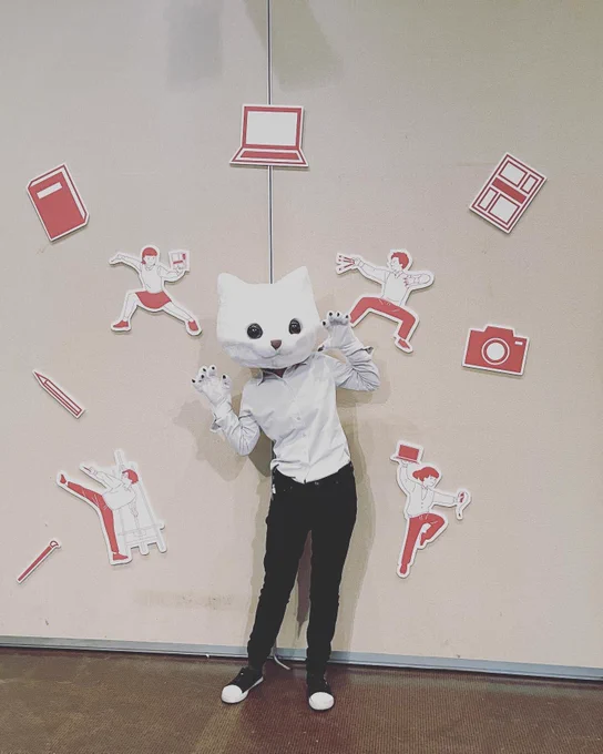 卒業展示よろしくお願いします!저희 학교 전시회예요!고양이는 친구예요my school graduation exhibition!#アカツカテン #赤塚展 