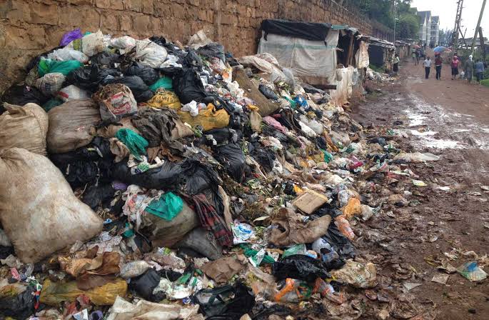 RoyalTrendia's tweet photo. Due to the country's ongoing occupation, the absence of an integrated waste management system has had a significant negative impact on the environment and health of Palestinians.
#KARAWasteMgmtForum
KARA Forum @SakajaJohnson @smutoro https://t.co/qKdm7qwGPB