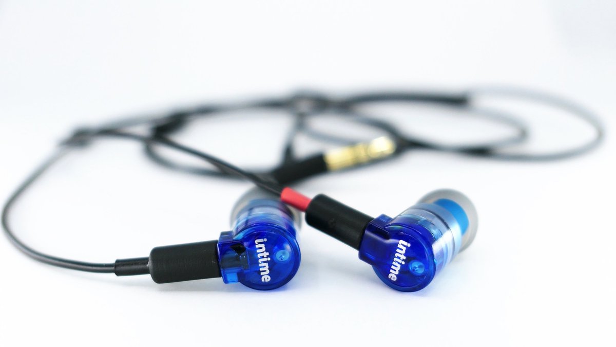 intime_earphone tweet picture
