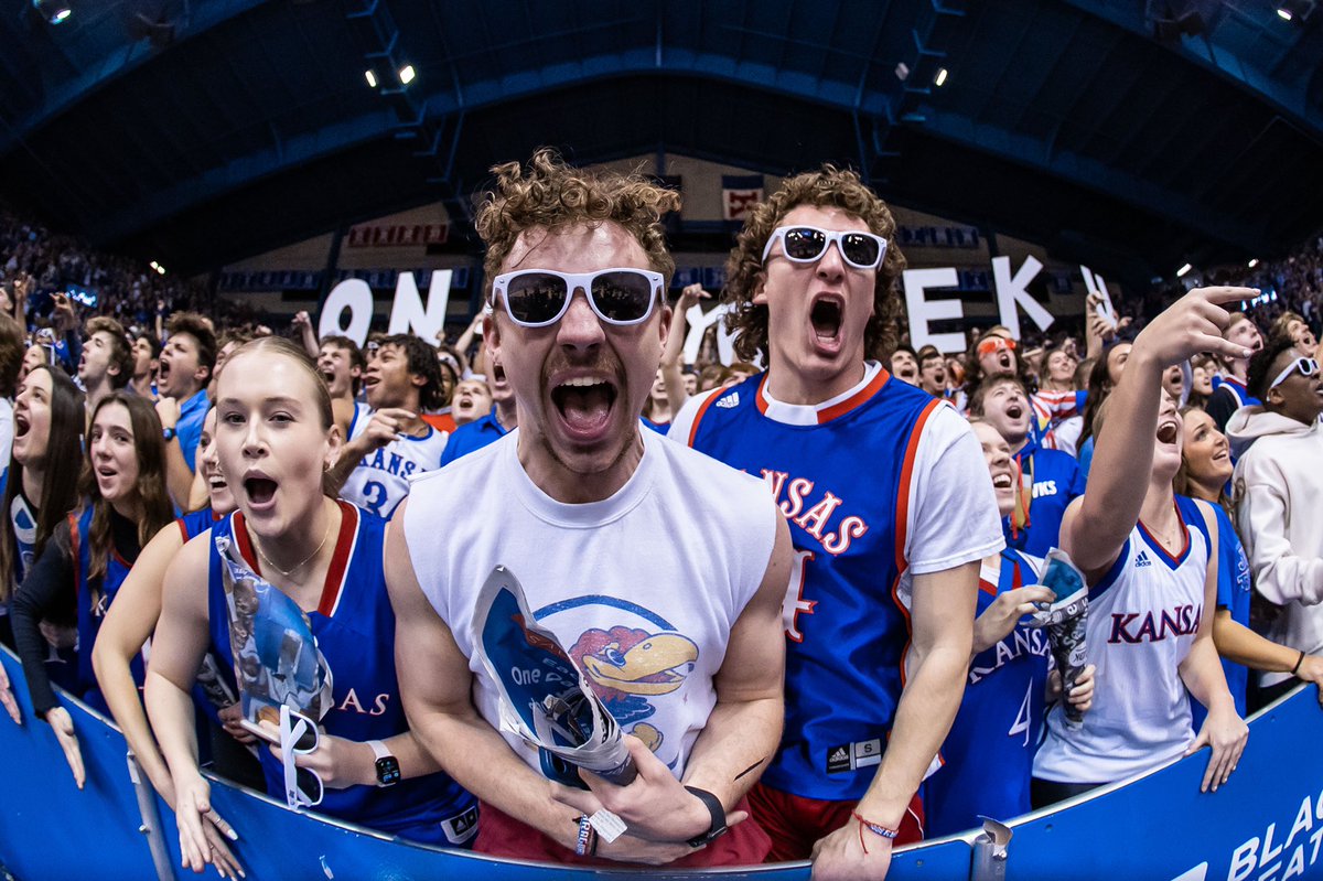 KUAthletics's tweet photo. The best students in college hoops https://t.co/7pYkdg21Sx