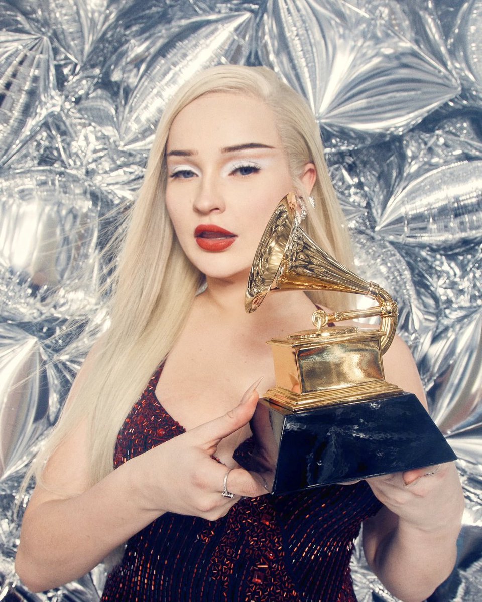kimpetras's tweet photo. thank you :) https://t.co/x5NEs3bTiK