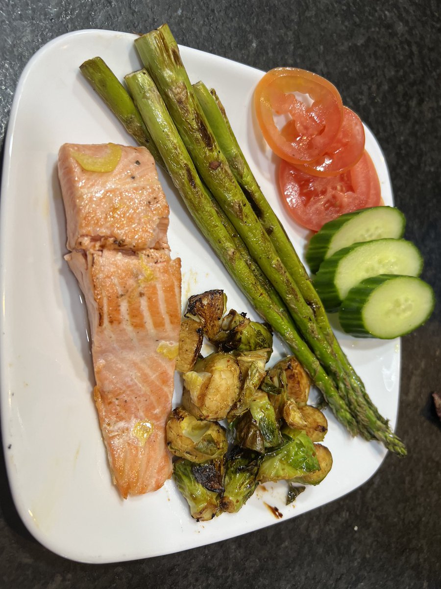 Ay que bonito que si me quedó deli mi comida