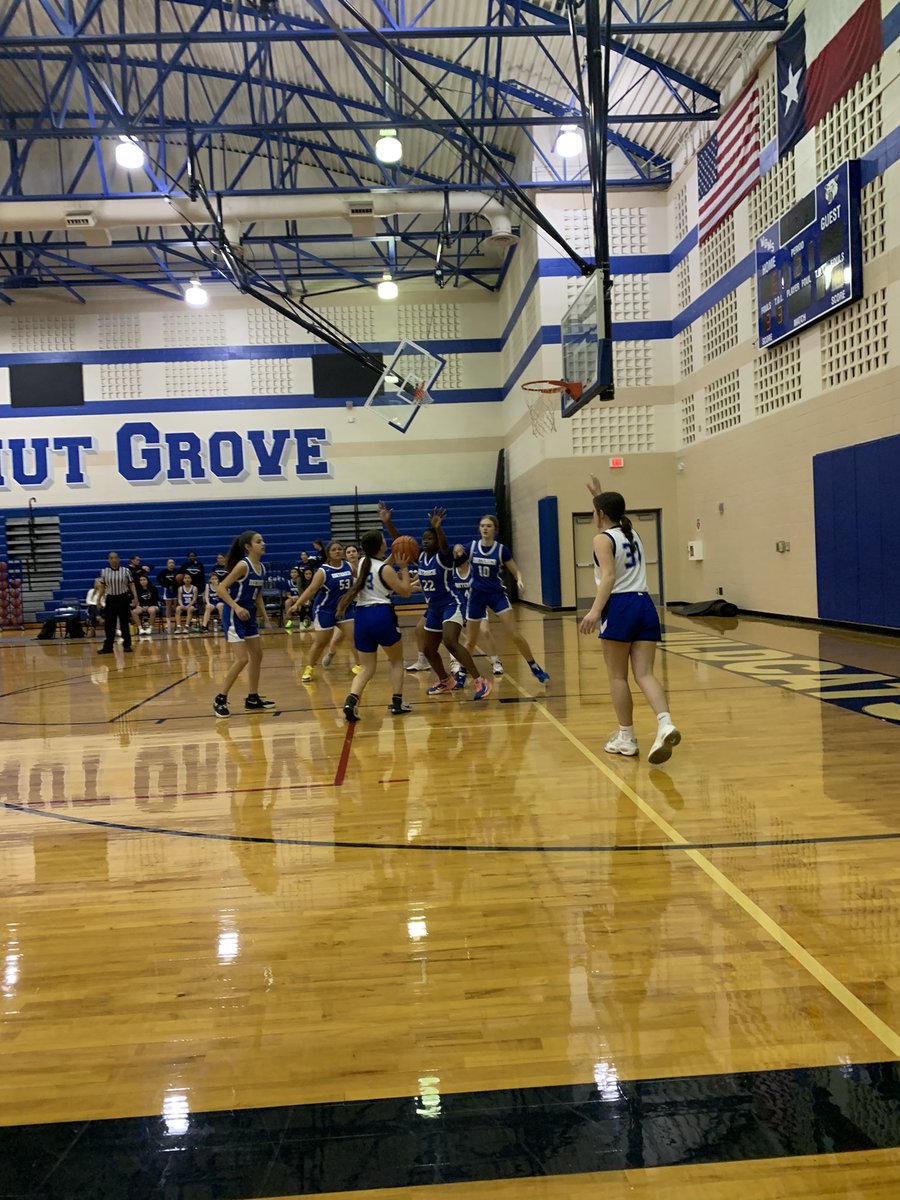 Carly Woolery tweet media