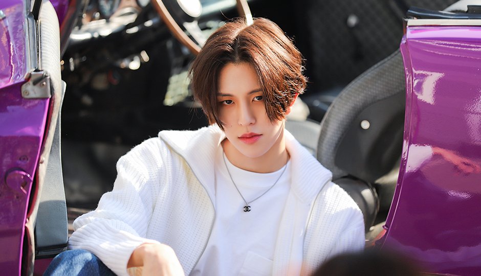 HamsterCKM 8TURN 🌸 on Twitter "[Album Jacket Shooting from Bugs] ️ 🔗