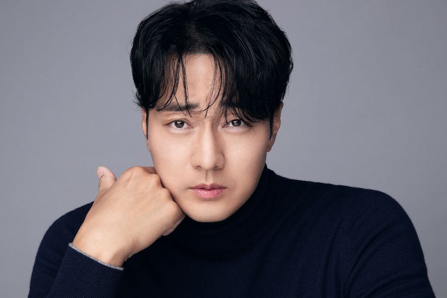 #SoJiSub In Talks To Star In New Noir Drama
soompi.com/article/156564…