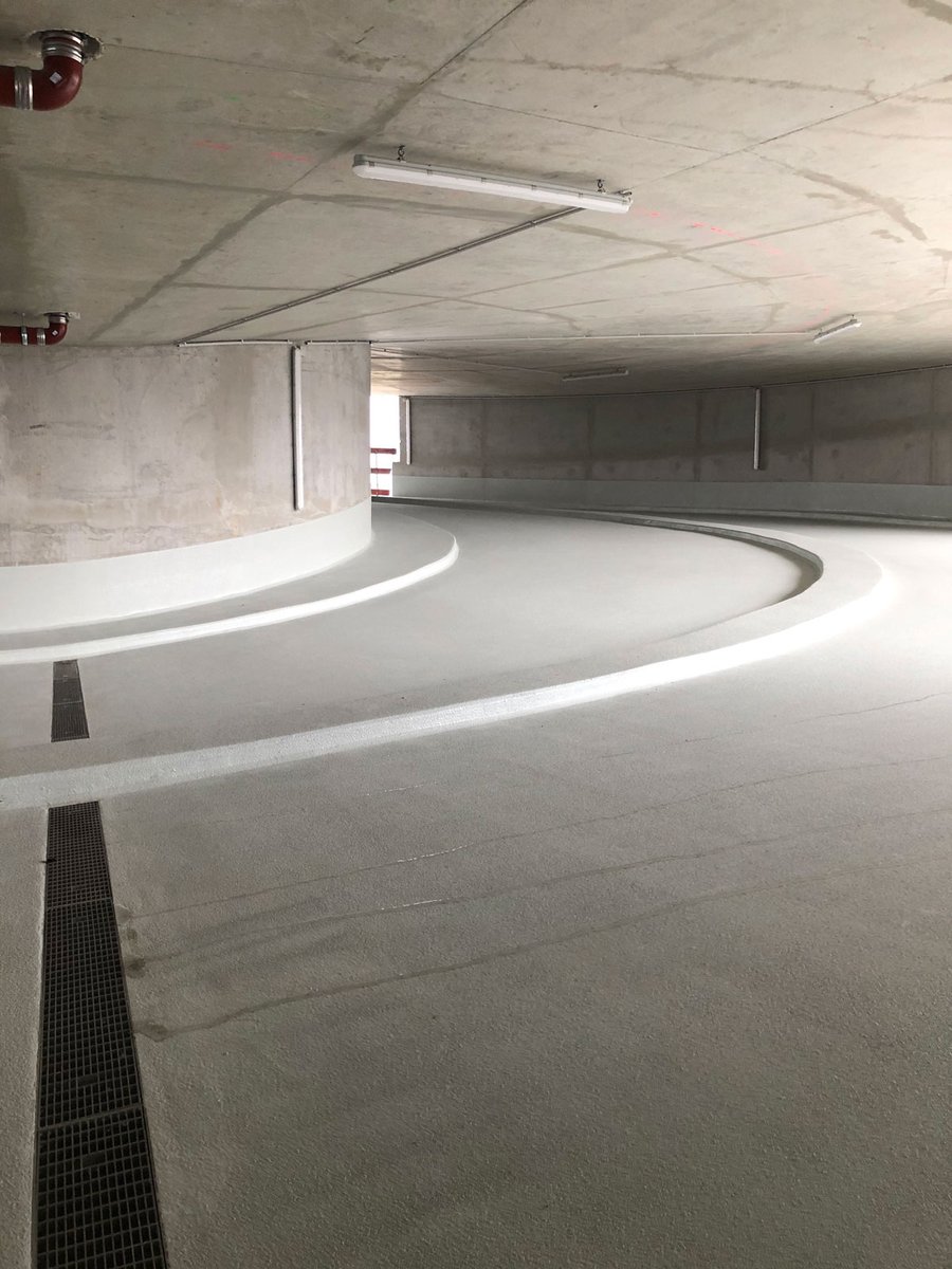 ViacorPolymer's tweet photo. ⏳ TIME SAVING: Half of the work steps are eliminated!
#quality #sustainable #flooring #work #parking #polyureacoating #polyurea #carpark #carparkcoating #OS10 #ramps #cars #flooringexperts #flooringinstallation https://t.co/60SF90OC1k