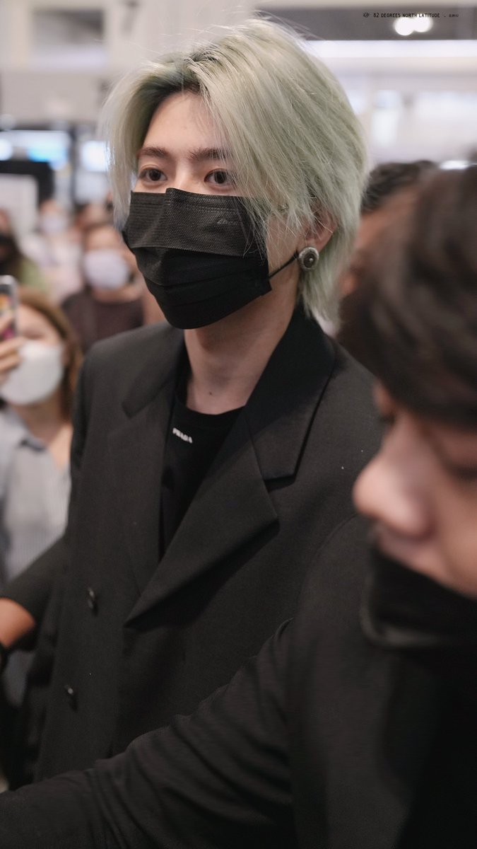 CXK_Thailand's tweet photo. 230207 DMK, Thailand 🛫 China
🥰
Ⓒ 北纬82丨蔡徐坤
#ประเทศไทยมีช่ายสวีคุนแล้ว
#ช่ายสวีคุน #蔡徐坤 #Caixukun https://t.co/nK0q2HeSLv