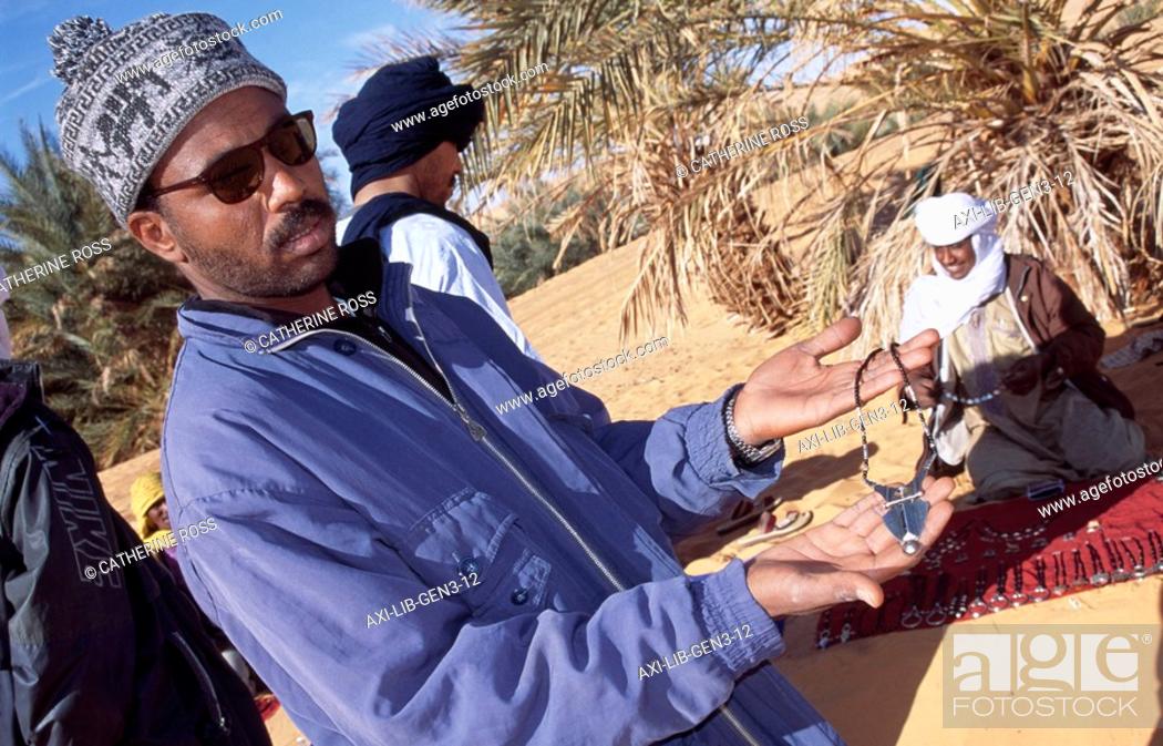 King of the Bondo mystery apes tweet media