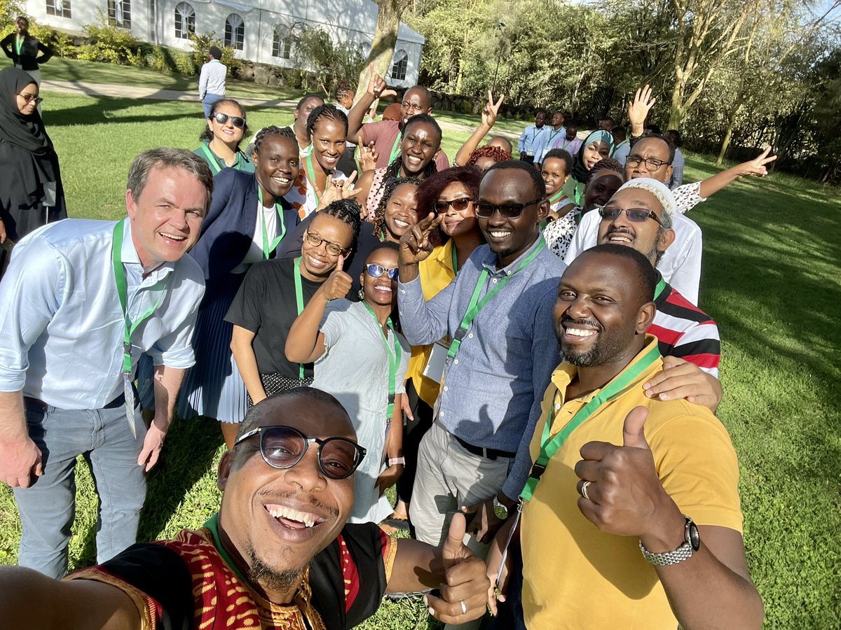 DrAhmedKalebi's tweet photo. The #EABSofP Faculty was excellent, led by Dr Jan van der Thüsen from British Division of International Academy of Pathology (BDIAP) together with #EADIAP team - Dr Robert Lukande [putative EADIAP President-Elect], Dr Edwin Walong [EADIAP Treasurer] and myself as EADIAP President https://t.co/4ITPn85QmF