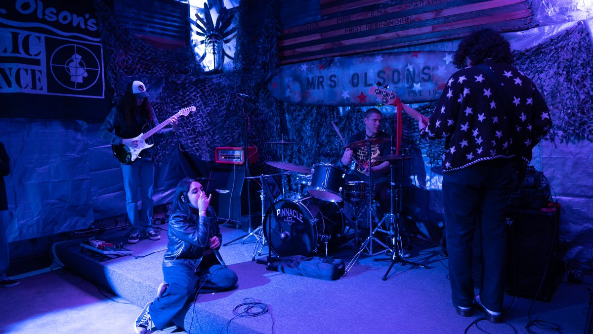MrsOlsonsEvents's tweet photo. Past event from Feb 4th featuring: Boilerman, The Losers, Crucial Thoughts!
Hope to see you there next time!🎸🎤
#mrsolsons #LocalVentura #venturacounty #livebands #venturalocal #coverbandinoxnard #harbor #channelislandsharbor https://t.co/0gCbLHjrTe