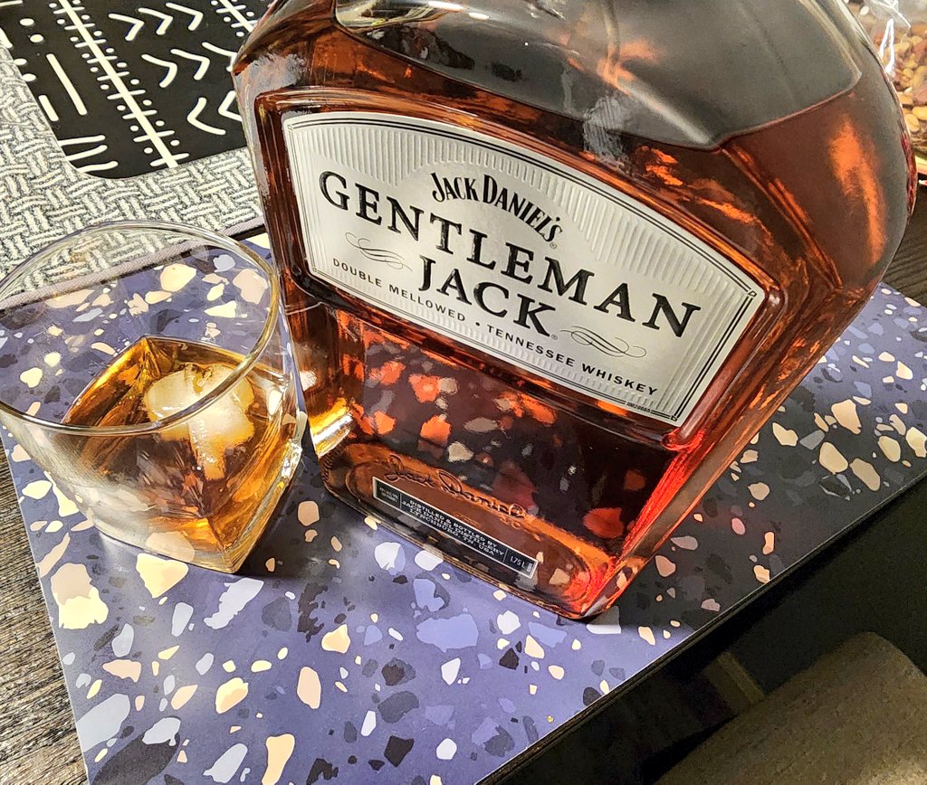 Salud 
#jackdaniels  #whiskys
#love #music #rock