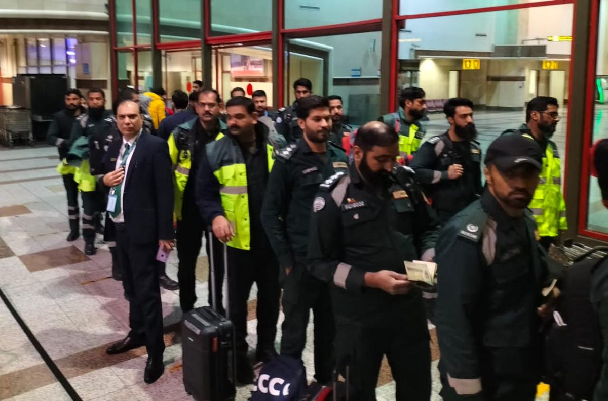 defence_insider's tweet photo. A 51 member Rescue Team has left for #Turkiye 🇹🇷 via an @Official_PIA flight from Lahore 🇵🇰 along with their 7 tons of special rescue equipment. They will be on the ground soon as part of Pakistan's 🇵🇰 contributions in rescue efforts. Prayers for #TurkeyEarthquake victims. 🇹🇷🇵🇰 https://t.co/wgaKLCvZFx